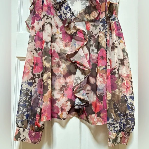 Zara Ruffled Blouse - Picture 6 of 8